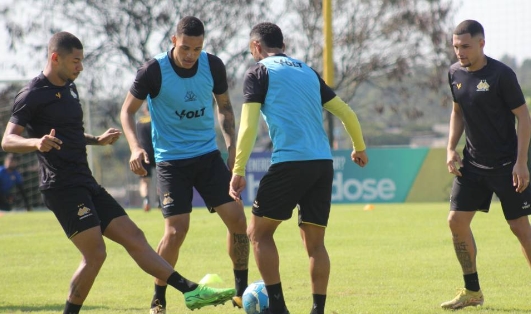 Criciúma se prepara para o clássico contra o Avaí