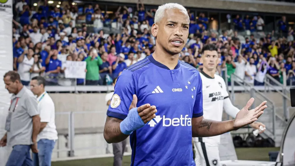 Cruzeiro mostra evolução de Matheus Pereira, mas meia continua sem data para voltar a jogar