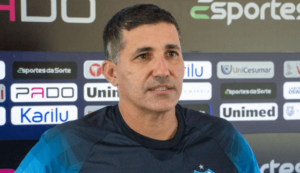Série B: Londrina vive bom momento após chegada de Eduardo Souza