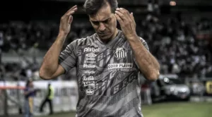 América-MG está perto de anunciar Fabián Bustos, ex-Santos