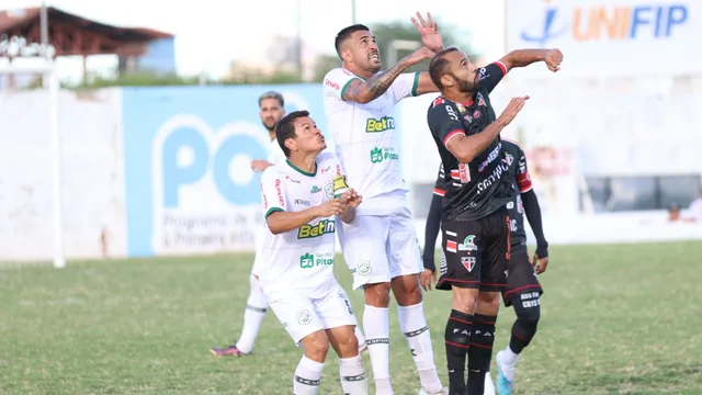 Nacional-PB e Ferroviário-CE empatam sem gols (Foto: Éder Souza / Nacional de Patos)