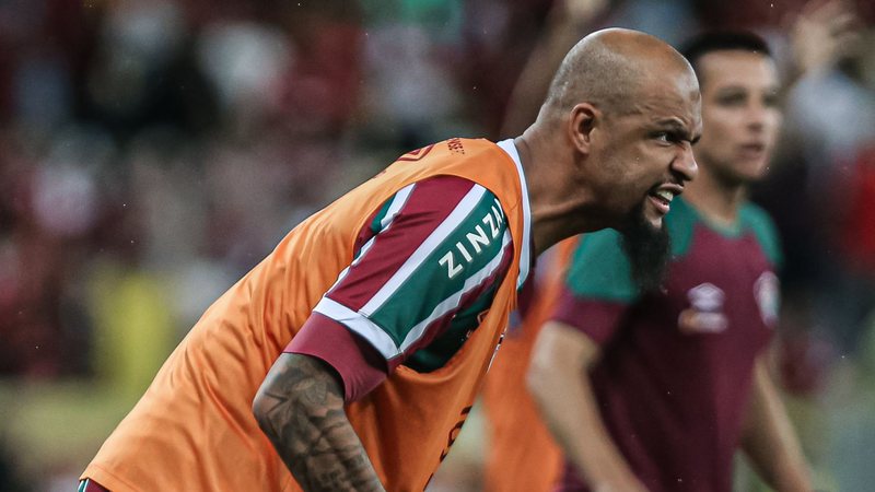 Felipe Melo se revoltou com arbitragem em derrota para o Grêmio (Foto: Marcelo Gonçalves / Fluminense)