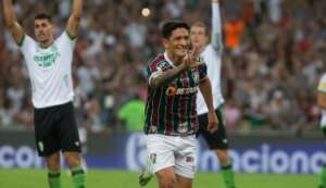 Fluminense 3 x 1 América-MG - Fluzão vira em 7 minutos e dorme no G4