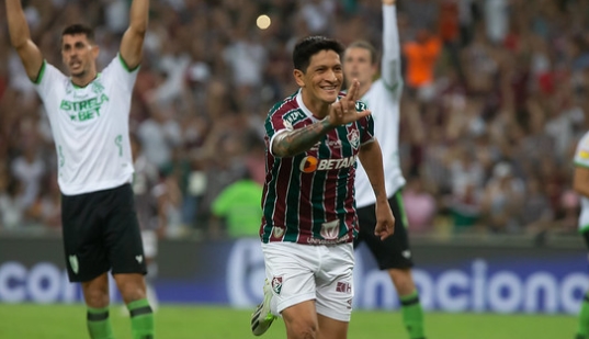 Cano marcou na vitória do Fluminense - PLACAR FI