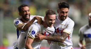 América-MG 1 x 3 Fortaleza - Leão faz 1º tempo perfeito e abre vantagem nas quartas