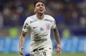 Corinthians enfrenta Estudiantes e prepara homenagens a torcedores mortos