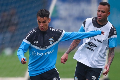 Grêmio e Fluminense brigam pela vice-liderança (