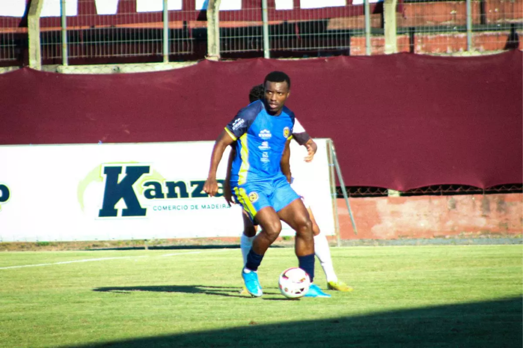Só no FI: Time emergente reverte vantagem e garante título da Série B de Santa Catarina
