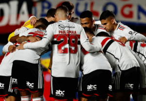 Dorival admite noite ruim do São Paulo, mas confia em reação e já vai usar Lucas Moura domingo