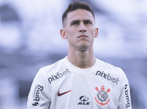 Rojas não viaja para Porto Alegre e desfalca Corinthians pela quarta vez seguida