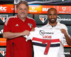 Lucas veste camisa 7 e diz que contrato com o São Paulo poderá ser prolongado