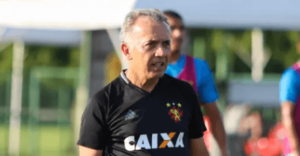 Nelsinho Baptista responde mais de 50 perguntas no 'Mano a Mano'