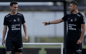 Matias Rojas vai a campo e pode retornar após 20 dias sem jogar no Corinthians