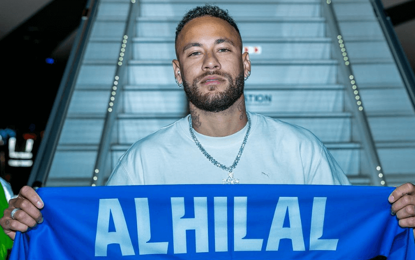 Neymar desembarca na Arábia Saudita para iniciar sua aventura defendendo as cores do Al-Hilal