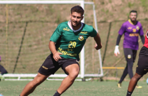 Série C: Atacante do São Bernardo celebra 1º jogo como titular