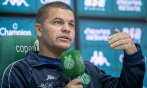 Série B: Técnico vê Guarani 'no caminho certo' em luta pelo G-4 e projeta aprendizado