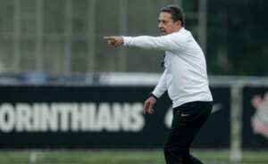 Luxemburgo pode deixar cargo em caso de nova derrota do Corinthians