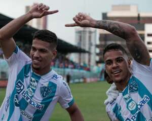 Paysandu-PA 4 x 2 Náutico-PE - Papão leva susto, mas vira e se firma no G8 da Série C