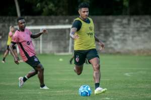 Série B: Vitória ganha reforços contra Mirassol