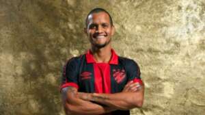 Série B: Sport-PE acerta com lateral venezuelano até o fim de 2024