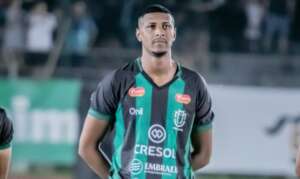 Série D: Maringá-PR acerta retorno de zagueiro que estava emprestado ao Coritiba