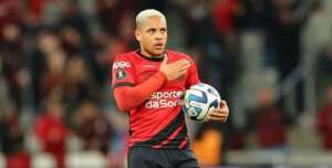 Após queda do Athletico, Vítor Roque fala de futuro. Veja !