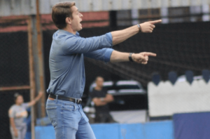 Série C: São José-RS segue sem pontos e técnico destaca: 'Aqui ninguém jogou a toalha'