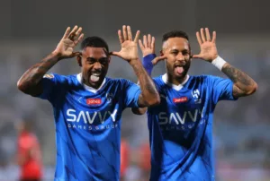 SAUDITA: Neymar participa de quatro gols em estreia pelo Al-Hilal e deixa companheiro bater pênalti