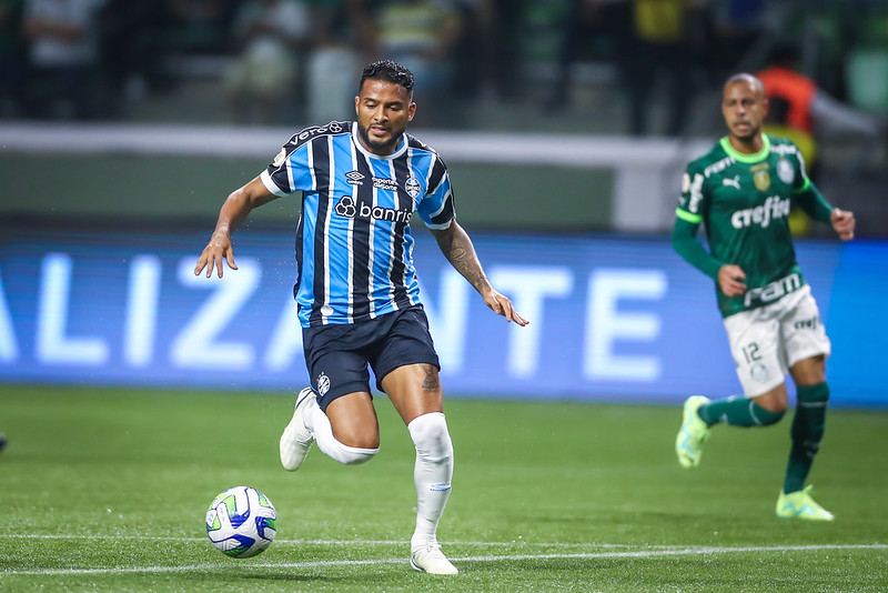 Grêmio e Palmeiras se enfrentam pelo Brasileirão (Foto: Lucas Uebel/Grêmio)