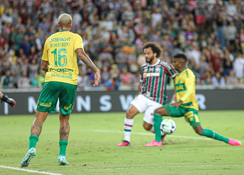 Cuiabá e Fluminense se enfrentam neste sábado, pelo Brasileirão (Foto: Ascom/Dourado)