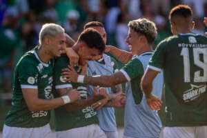Embalado por três vitórias, Guarani vê chances de acesso e título aumentarem na Série B. Veja!
