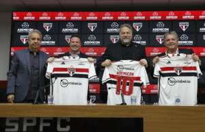 São Paulo anuncia Ademicon como novo patrocinador antes da final da Copa do Brasil