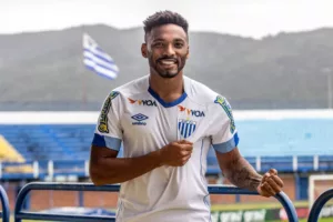 Série B: Jean Cléber admite pressão no Avaí, mas destaca: “Importante é a vitória”