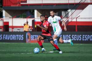 Líder da Série B do Brasileirão sofre goleada e continua na 1ª posição. Veja a classificação!
