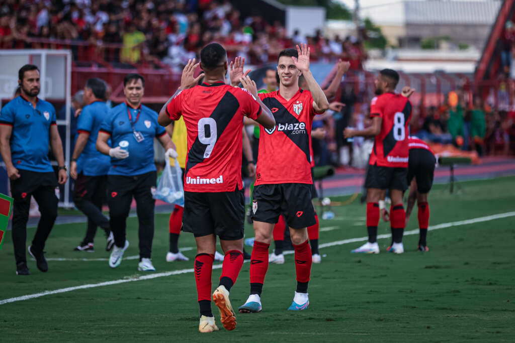 CRB emplaca três jogadores na seleção da rodada 26 da Série B