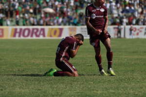 Sousa-PB 1 x 1 Ferroviária-SP - Locomotiva barra Dinossauro e retorna à Série C após 21 anos