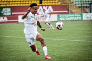 Atacante da Ponte Preta estreia com pé direito no futebol Ucraniano