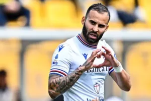 Ex-Real Madrid desembarca no Sul para assinar contrato com Coritiba
