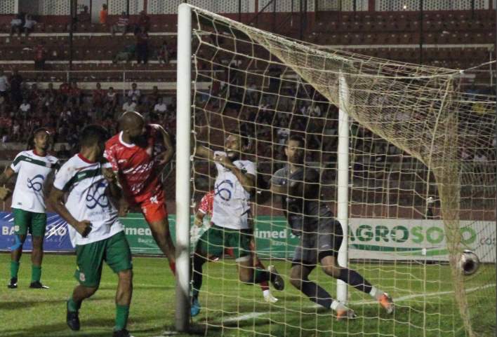 Luizao gol Noroeste Bruno Freitas ECN 1
