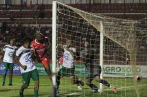 Noroeste 1 x 0 Portuguesa Santista - No último minuto...