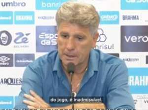 Renato Gaúcho reclama de pênalti não marcado. Veja o Vídeo!