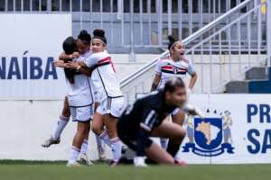 PAULISTA FEMININO SUB-17: São Paulo marca duas vezes e vence Corinthians