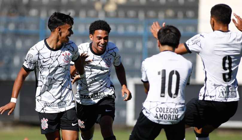 PAULISTA SUB-17: Corinthians e Guarani vencem e garantem vagas às quartas