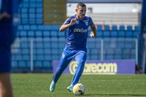 Avaí x Atlético-GO - Dragão de olho no G4, enquanto o Leão não quer voltar para o Z4