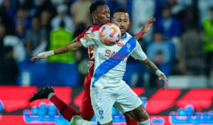 Saudita: Neymar quase faz golaço por cobertura em jogo do Al-Hilal. Vídeo!
