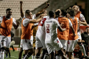 SÉRIE B: Vitória e Atlético-GO vencem, enquanto Ponte Preta perde em casa