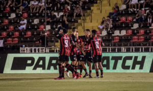 Vitória x Avaí - No duelo de Leões, quem vai virar gatinho?