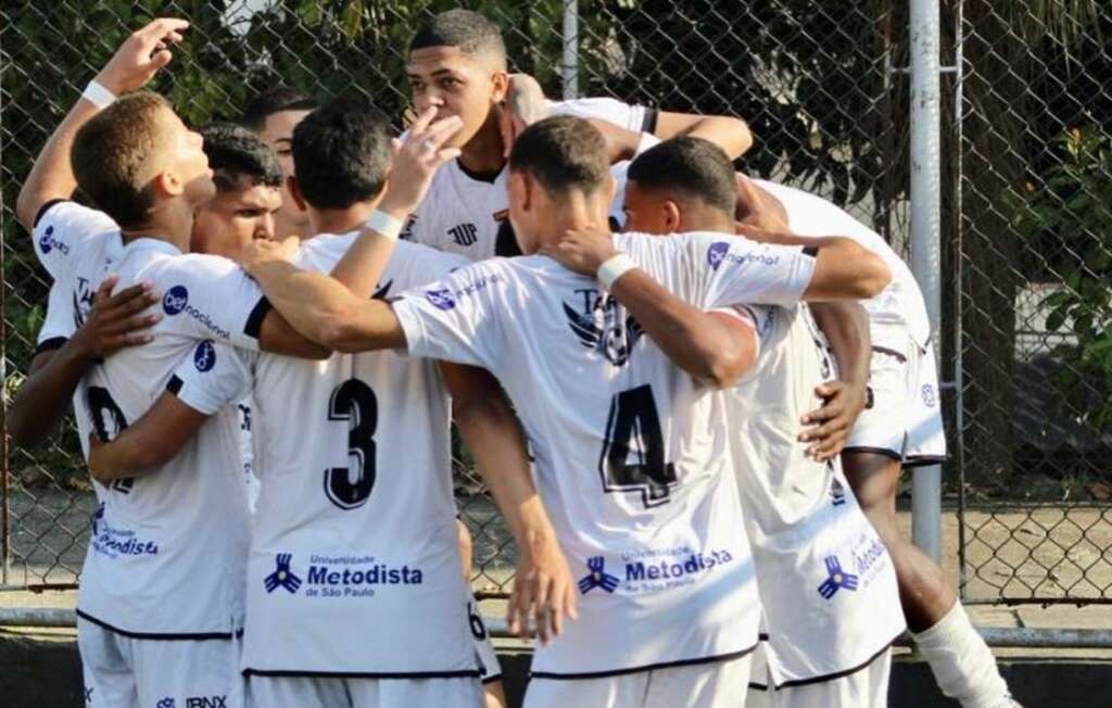 PAULISTA SUB-20: EC São Bernardo supera Ferroviária em estreia na terceira fase