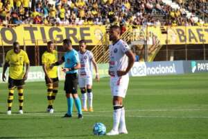 Série C: Mais da metade dos times marcaram gols de pênalti na estreia do quadrangular