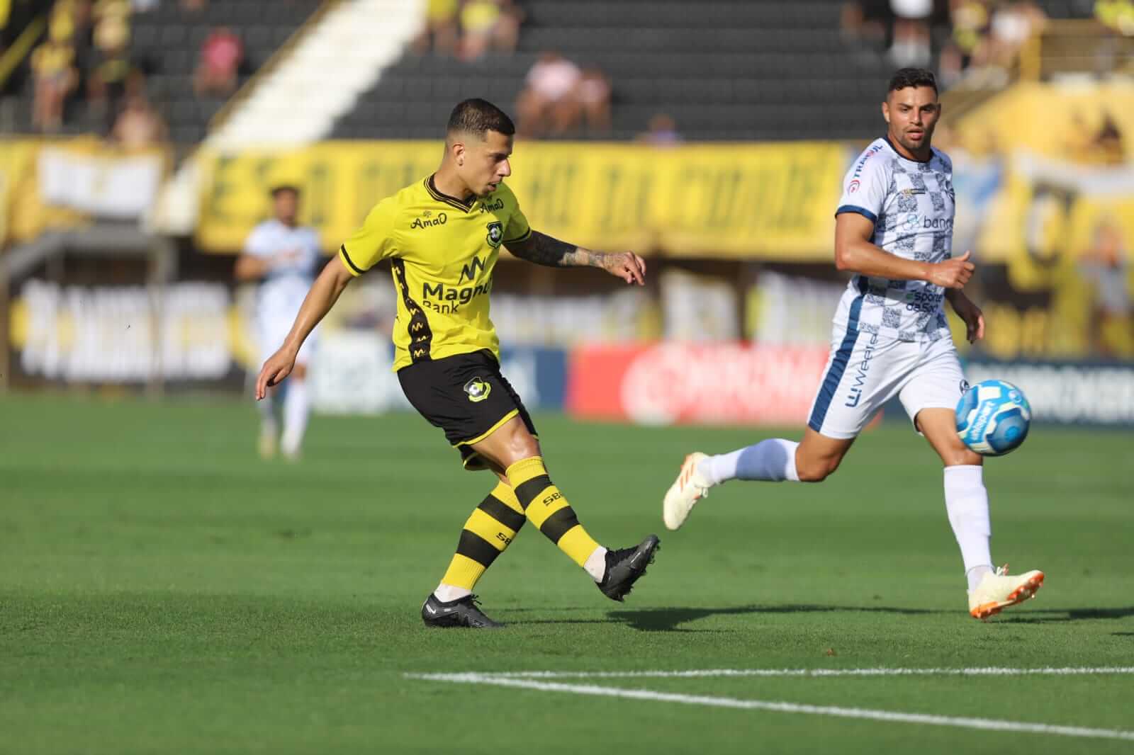 Flamengo empata com Bragantino e perde chance de liderar Brasileirão